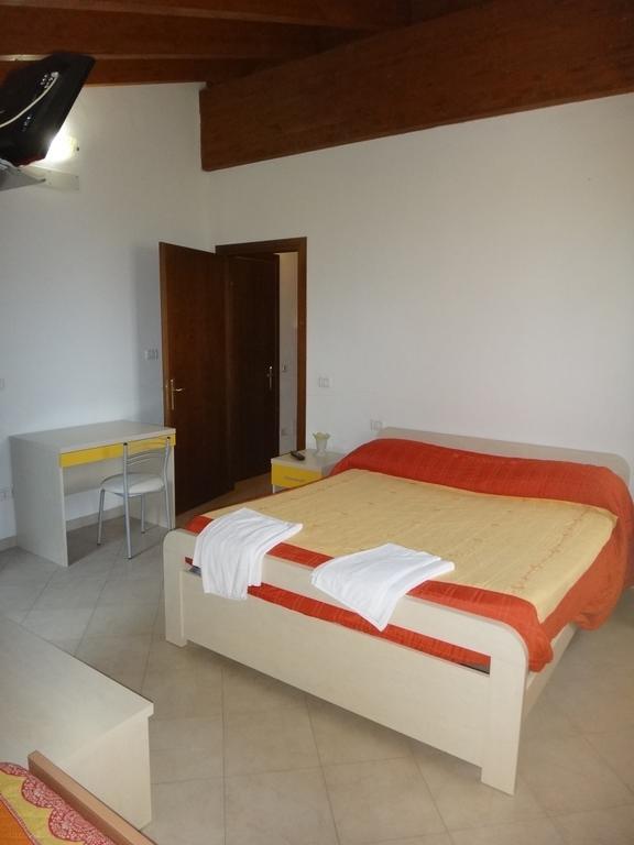 Agriturismo San Valentino Castellarano Phòng bức ảnh